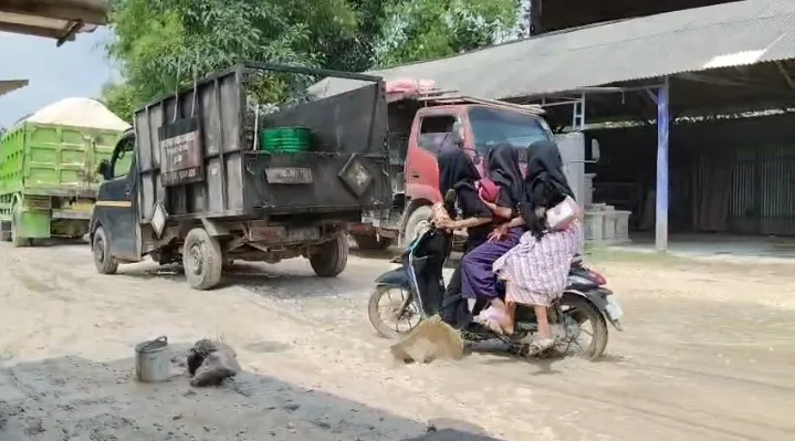 Bupati Rembang Targetkan Jalan Sale Mulai Digarap Akhir Juni, Tampung Aspirasi Warga Soal Regulasi Tambang