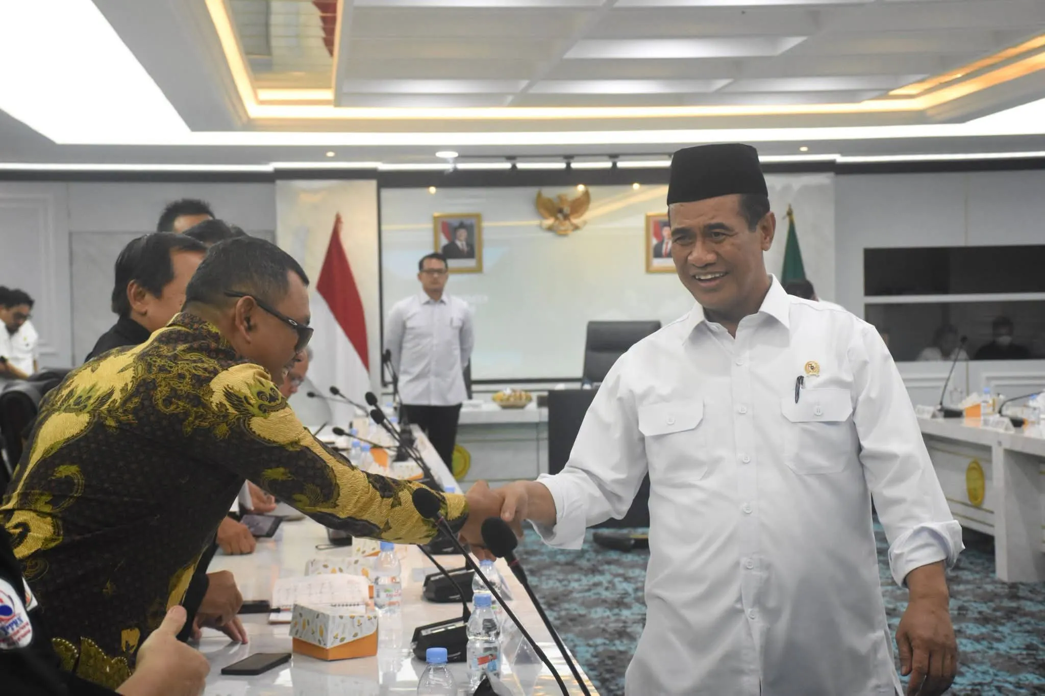 Harga Telur Anjlok, Kementan Gandeng Satgas Pangan Kawal Harga Acuan Rp26.500 di Tingkat Peternak