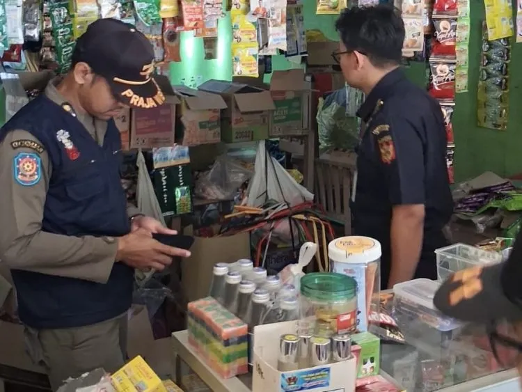 Pemkab Jepara Gempur Rokok Ilegal, Pedagang Diimbau Tolak Titipan Sales