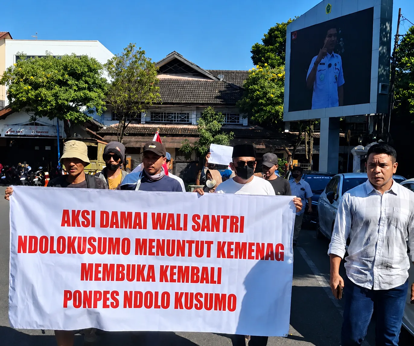 Wali Santri Ponpes Ndolo Kusumo Gelar Aksi Damai, Tuntut Kemenag Buka Kembali Kegiatan Belajar Santri