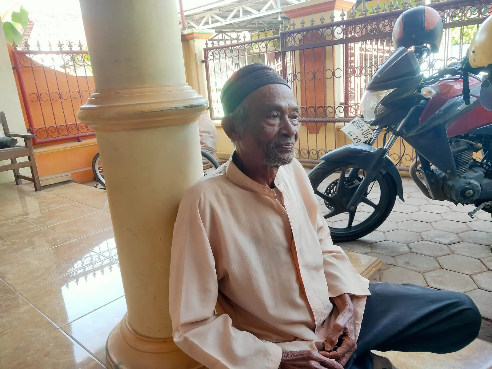 Modus Antar-Jemput ke Bank, Oknum Perades di Pati Tega Sunat Santunan Kematian Warga Miskin