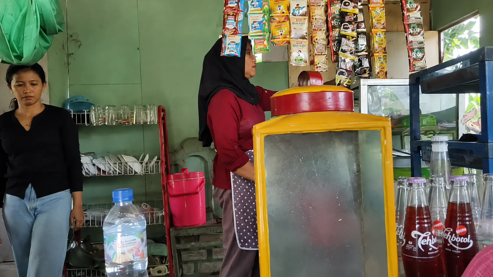 Kaget Ditagih Retribusi Lontong Tiga Tahun Sekaligus, Pedagang di Pati Minta Kejelasan DPUTR